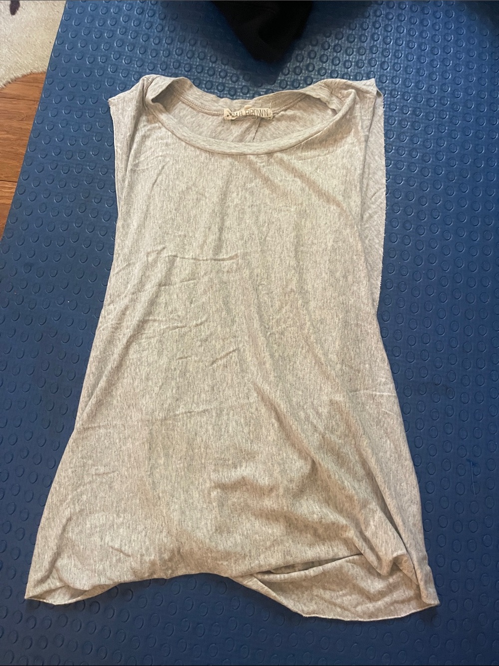 Joah Brown gray open back muscle tee one size